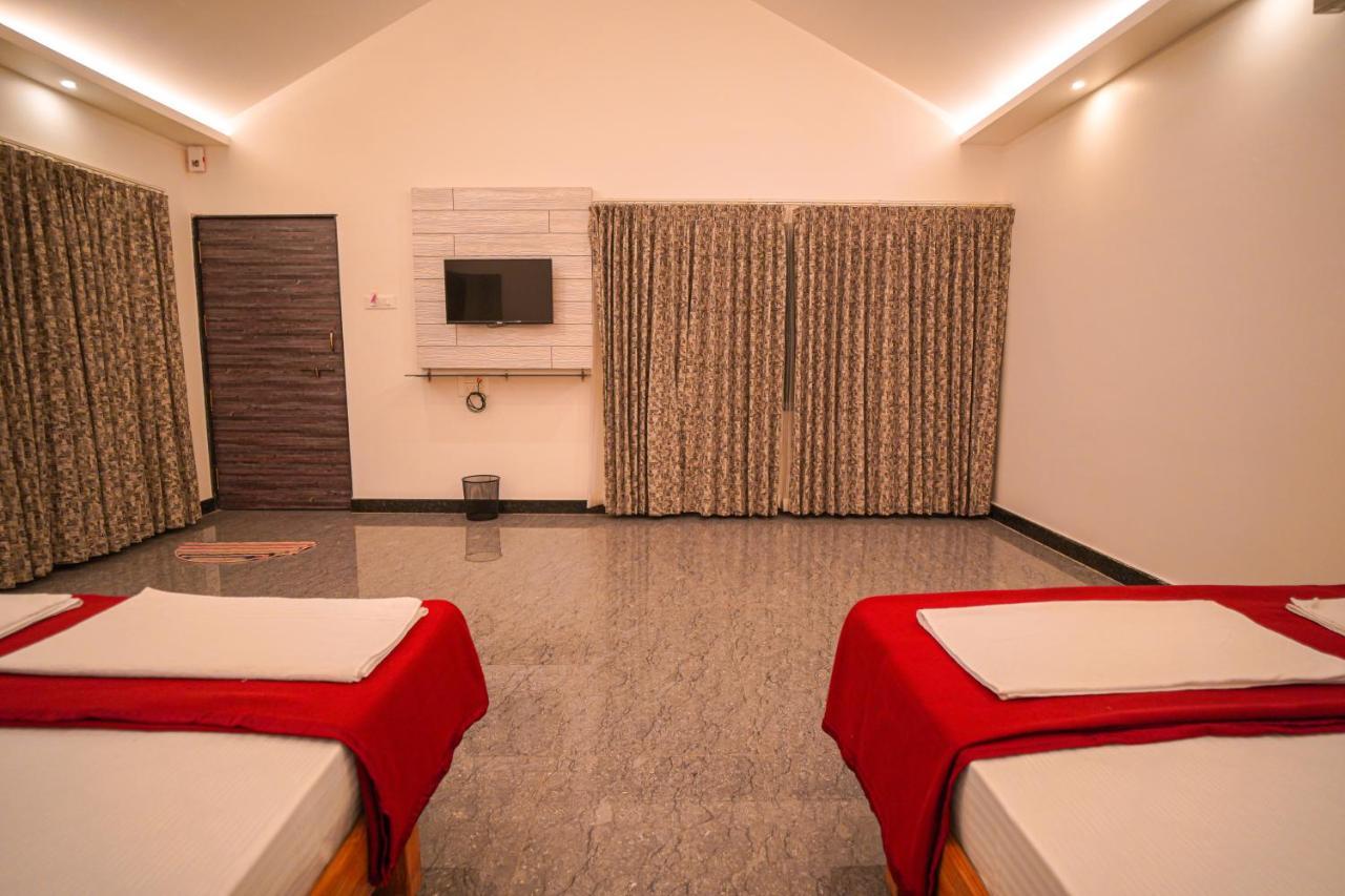 Kings Resort Dandeli Kültér fotó
